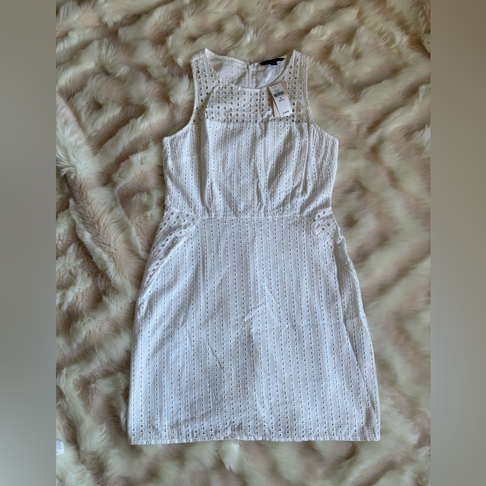 Banana Republic White Eyelet Dress Size 2P NWT